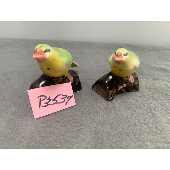 Vintage Japan Ceramic Bird Salt & Pepper Shakers 1950s - Picture 9 of 9